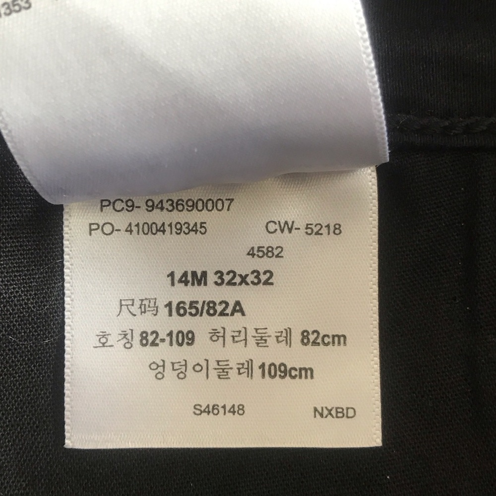 Signature by Levi Strauss Black Jeans - Picture 9 of 9